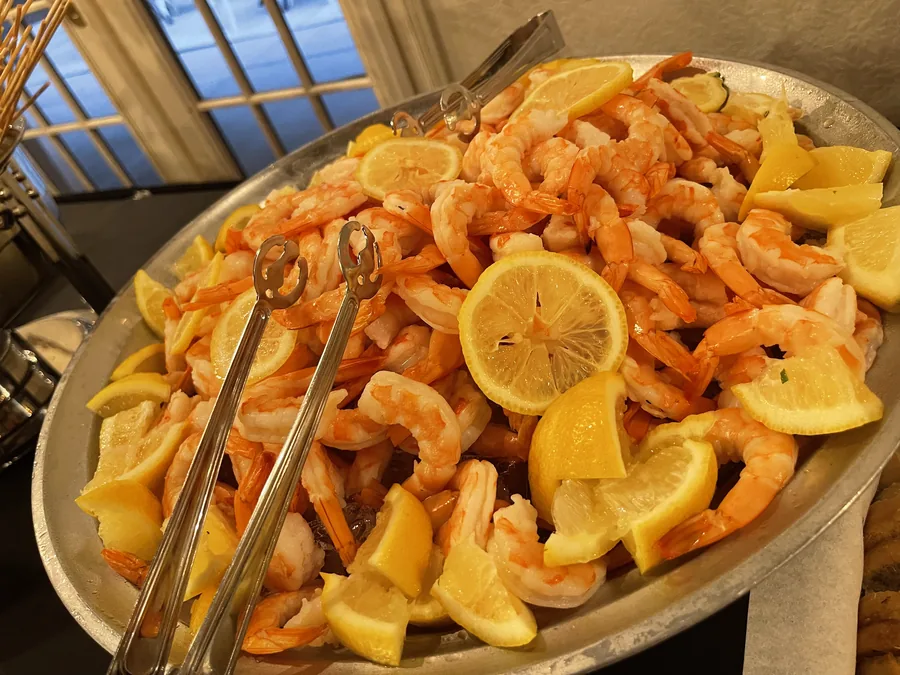 Fried shrimp platter