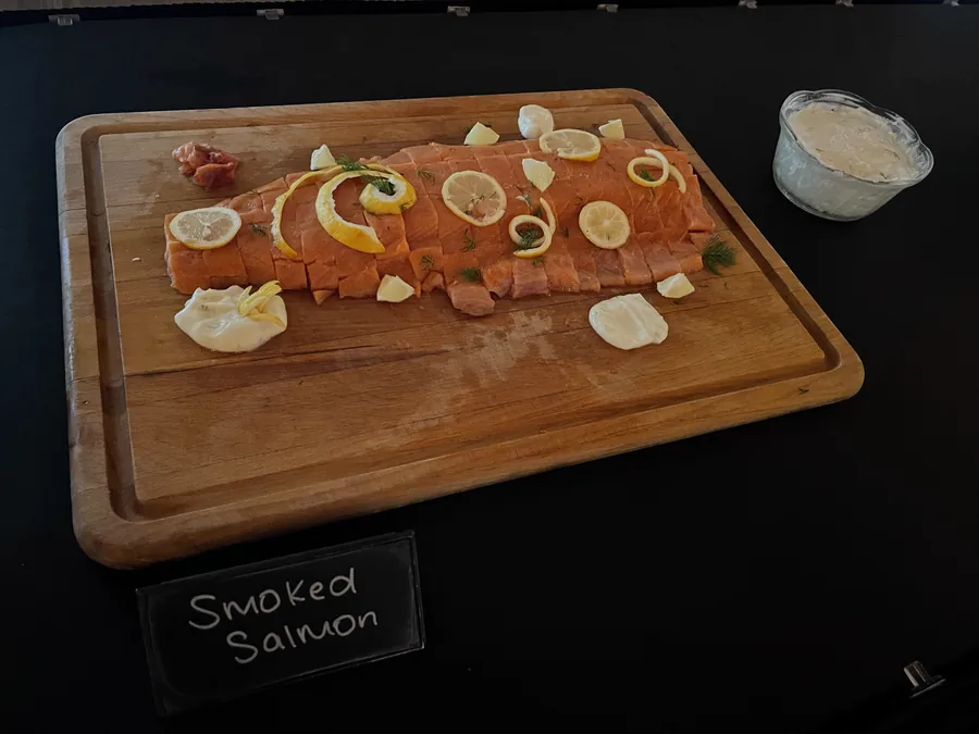 Smoked salmon board